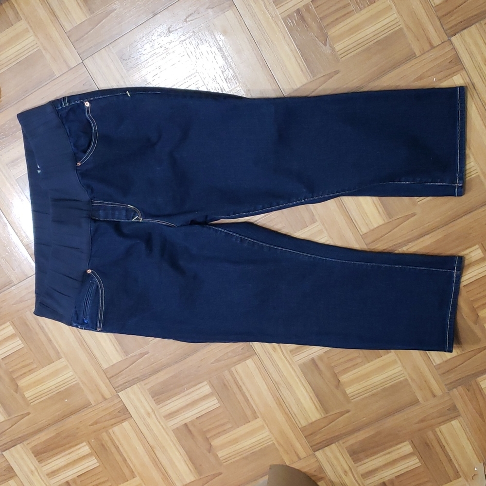 GAP 1969 maternity capri's